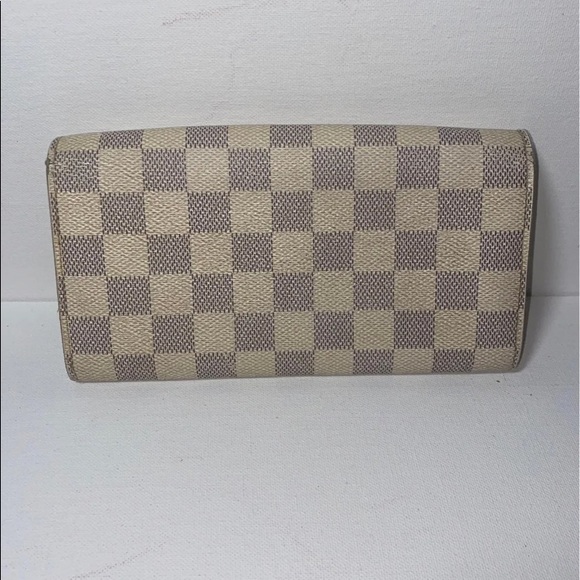 SOLDAuthentic Louis Vuitton Damier Azur Sarah Wallet - Picture 4 of 13